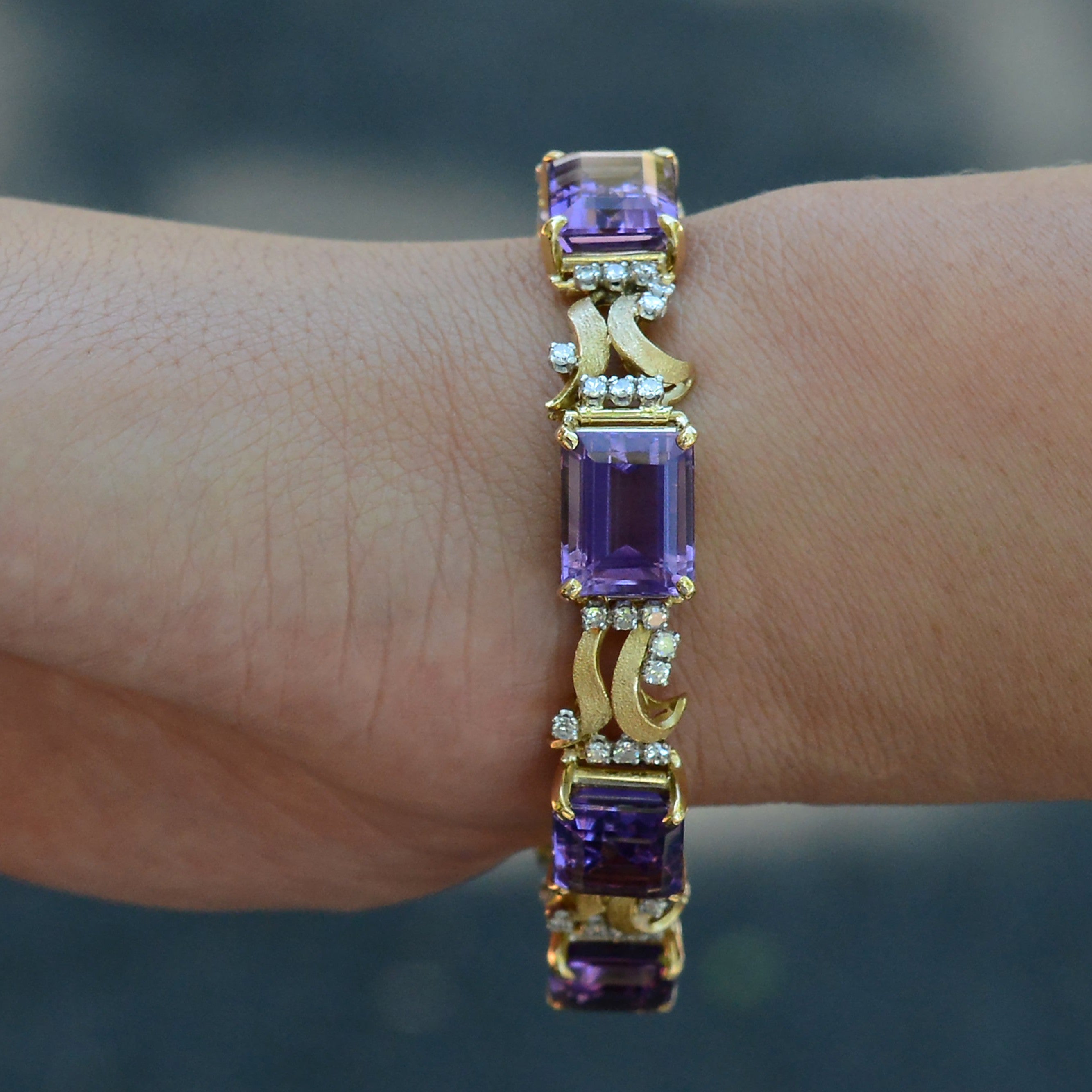 1940s Retro 30 Carat Amethyst and Diamond Bracelet