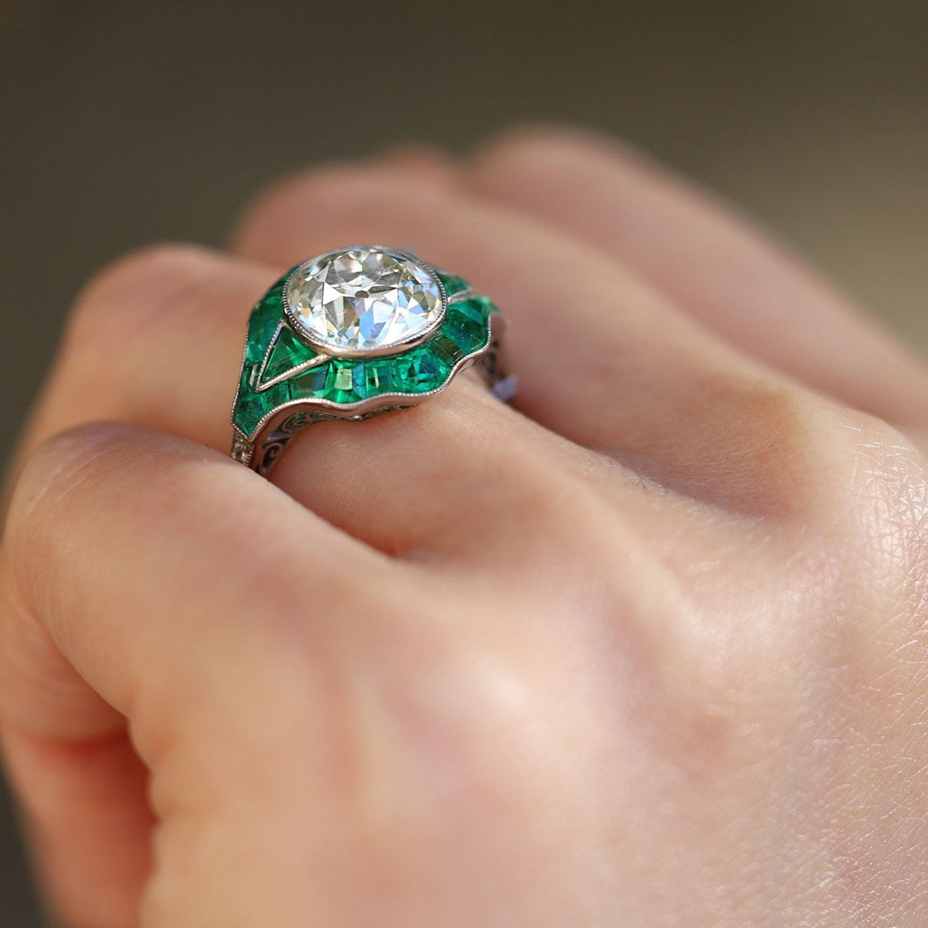 Antique 3.05 Carat Old Mine Cut Diamond & Emerald Platinum Engagement Ring